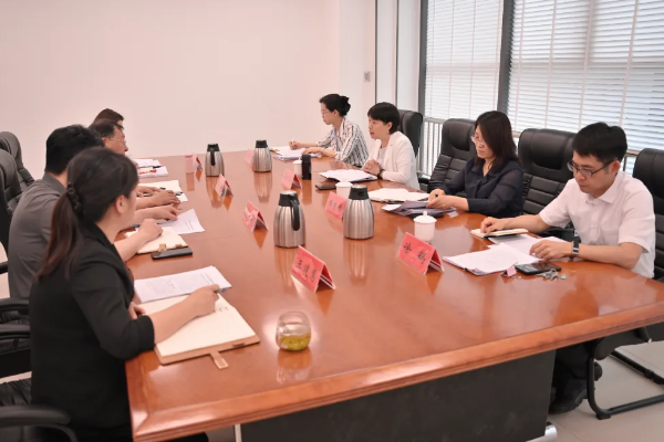 区委常委、区纪委书记、区监委主任马红萍到区民政局调研指导重点工作.png